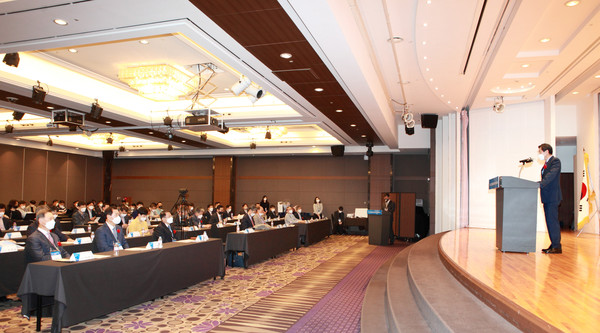 (사진:글로벌뉴스통신 김성곤 기자)한국품질경영학회는 5월 21일(금) 서울 The-K 호텔 거문고C홀에서 AI/빅데이터 시대의 품질경영이라는 주제로 춘계학술대회를 개최하였다